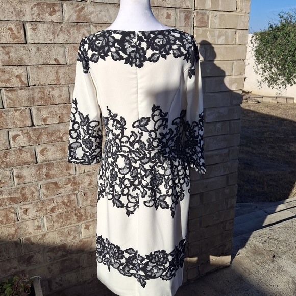 Adrianna Papell Ivory with Black Floral Lace-Print Sheath Dress Women Size 10 - Picture 8 of 16